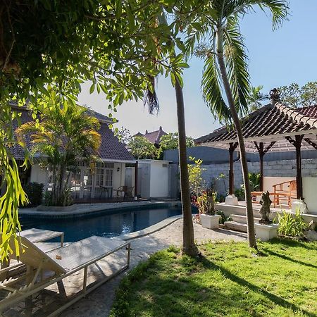 Villa Miracle Denpasar  Exterior photo